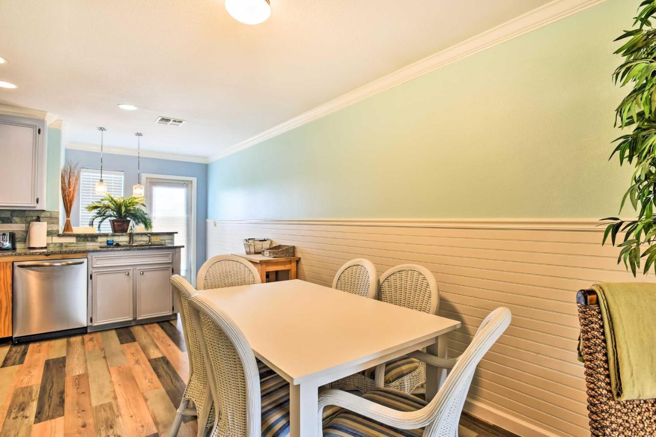Spacious Port Aransas Condo Near Beach And Golfing Exterior foto