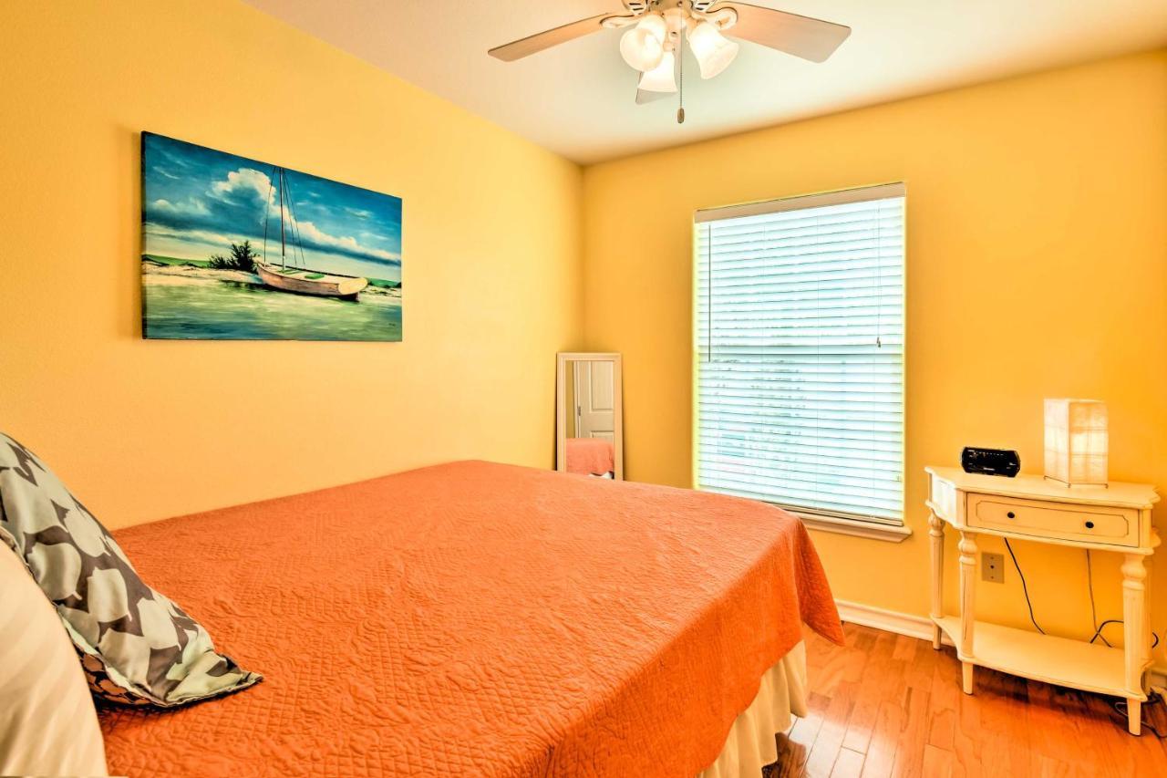 Spacious Port Aransas Condo Near Beach And Golfing Exterior foto