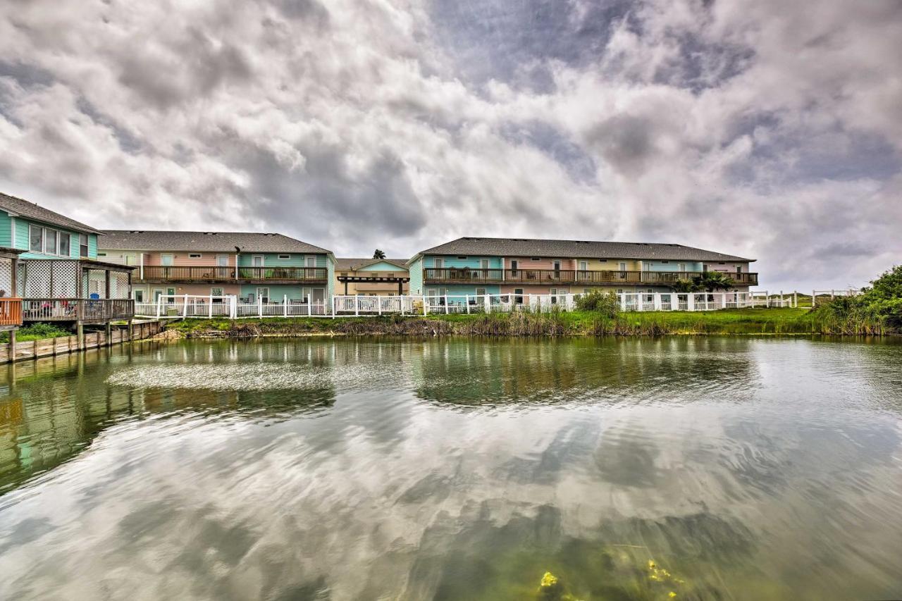 Spacious Port Aransas Condo Near Beach And Golfing Exterior foto